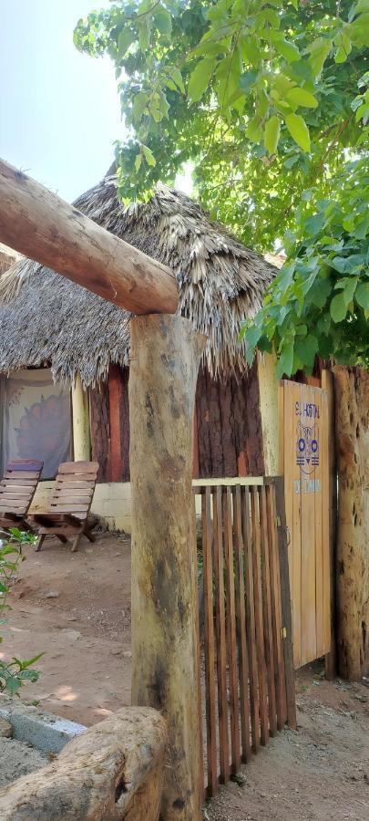El Hostel De Ivanna Масунте Екстериор снимка