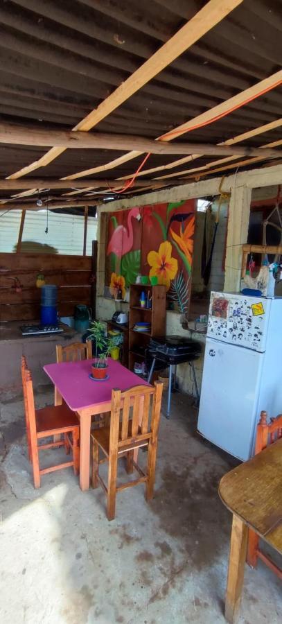 El Hostel De Ivanna Масунте Екстериор снимка